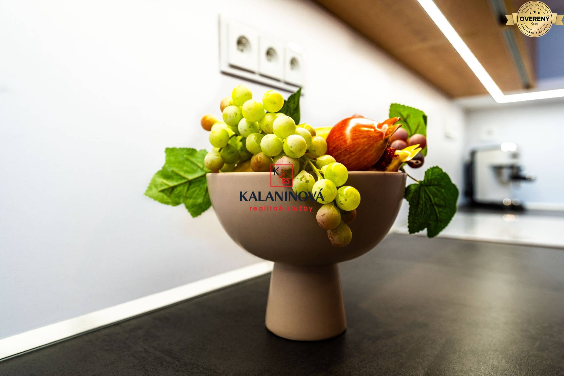 KUCHYNA5.jpg